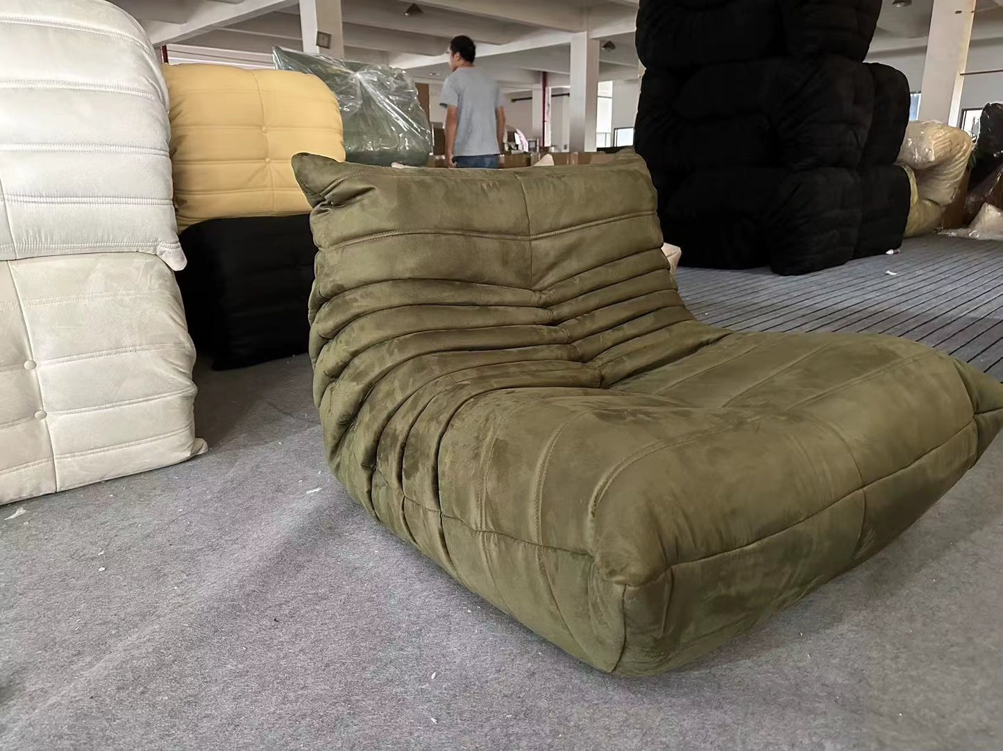 Caterpillar Single Sofa Lazy Couch Tatami Living Room Bedroom Lovely Leisure Single Chair Reading Chair Balcony Rocking Chair